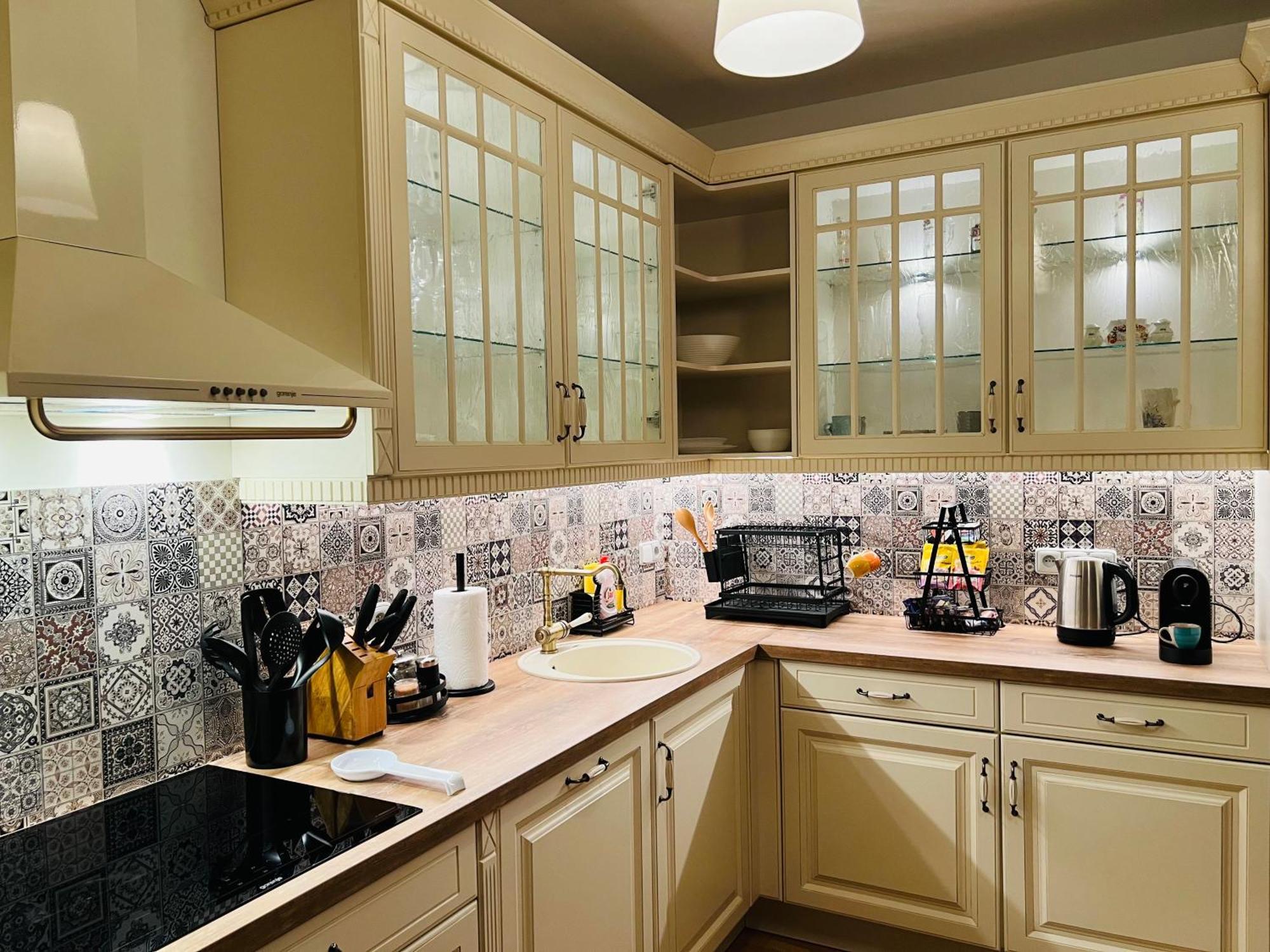 Artflora Kv Premium Apartment Karlovy Vary Luaran gambar