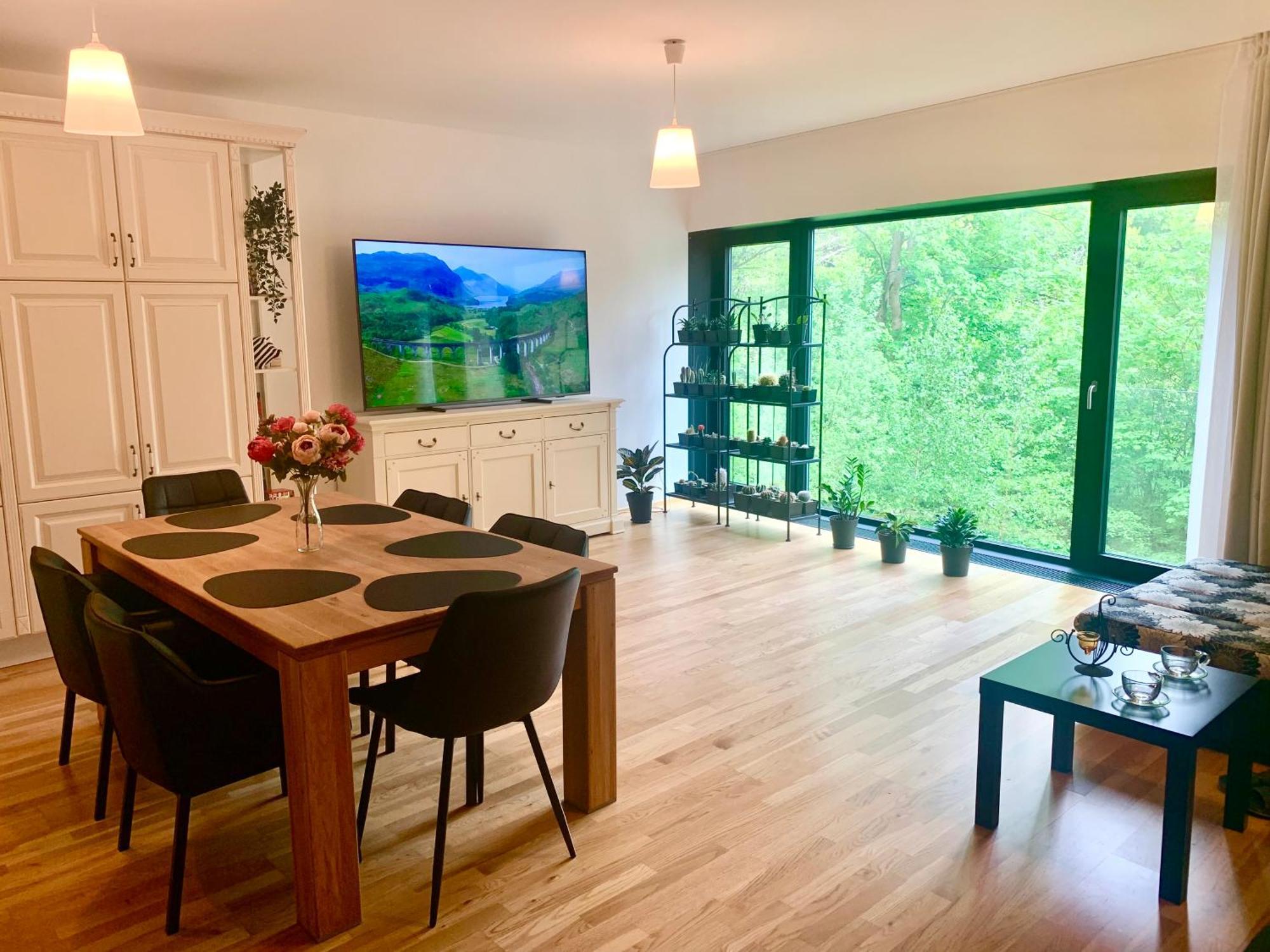 Artflora Kv Premium Apartment Karlovy Vary Luaran gambar